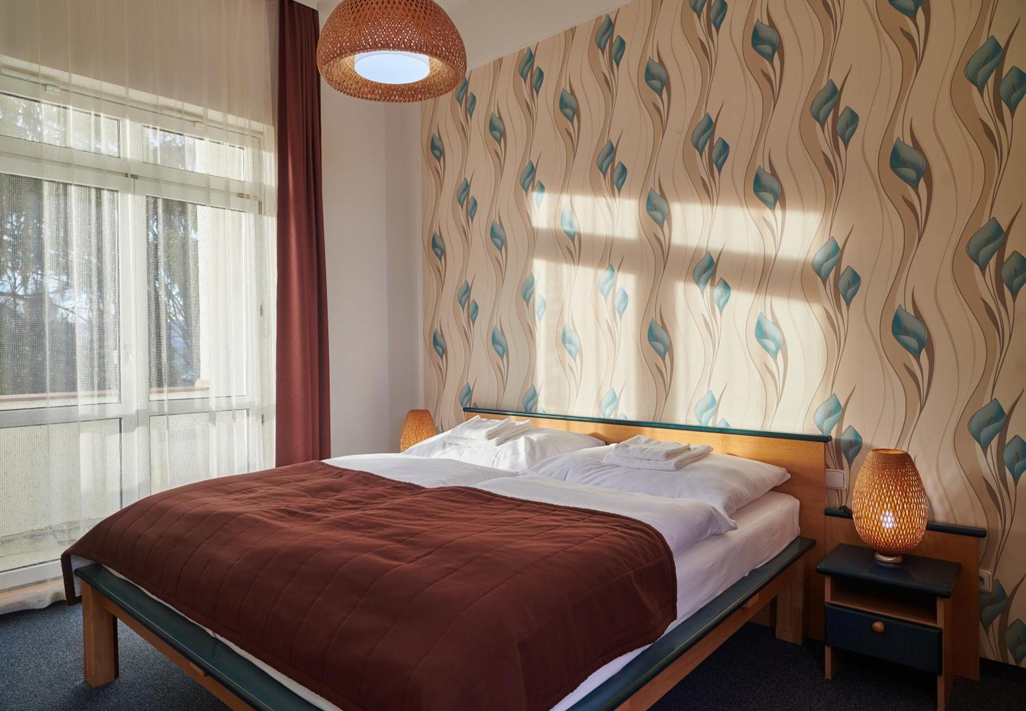 Hotel Palace - Kupele Sliac Exterior photo